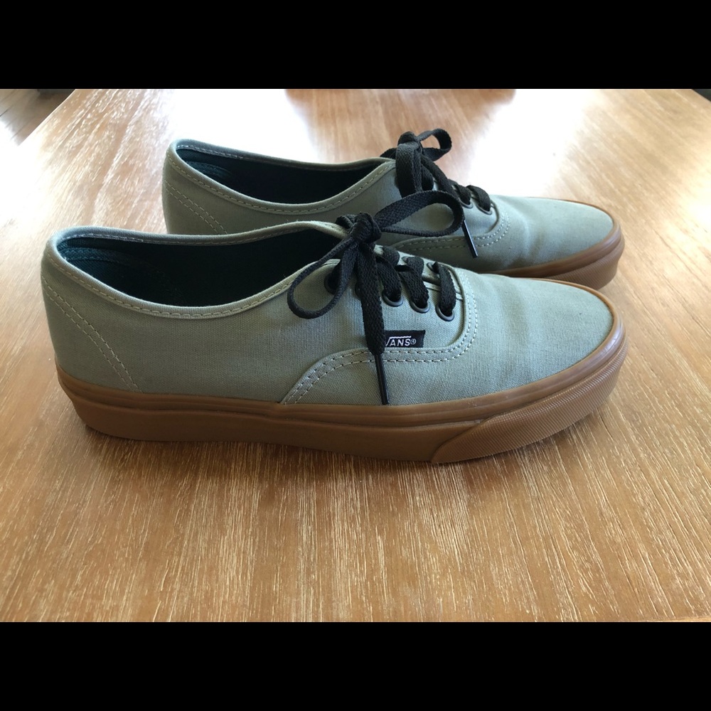 Vans Authentic in Sage Green women’s 9.5 / Men’s 8